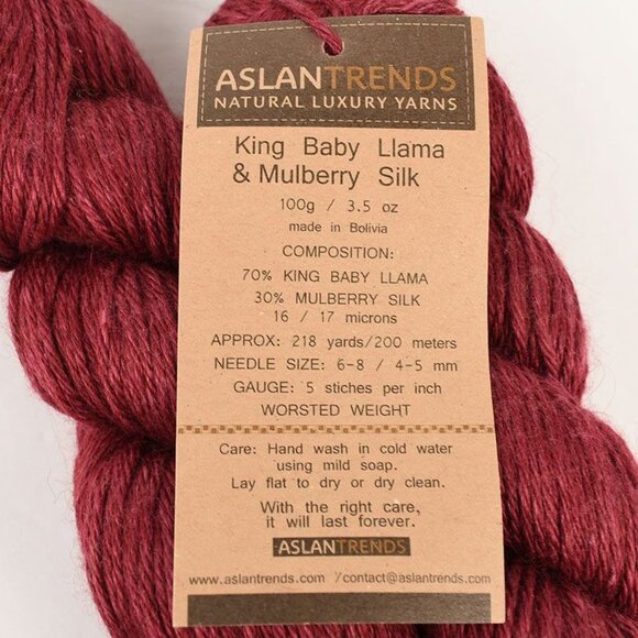 Aslan Trends King Baby Llama Mulberry Silk Yarn Worsted Weight 2 Skein Mahogany - Picture 3 of 4